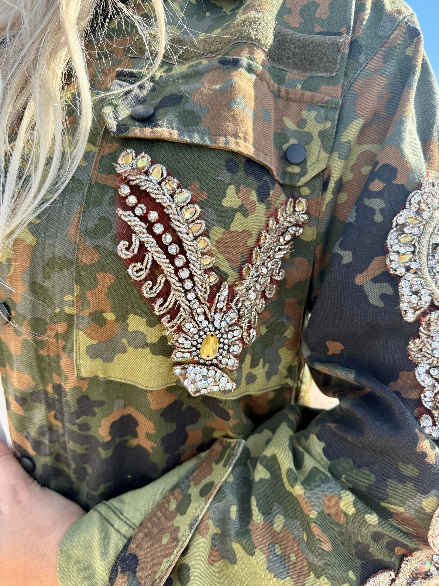 Camo Vintage Jewel